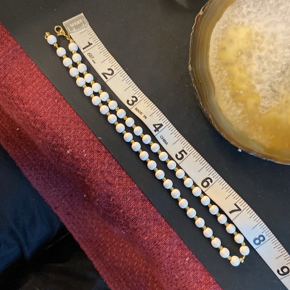 Vintage Monet white beaded Pearl Guc 90's - Picture 6 of 6